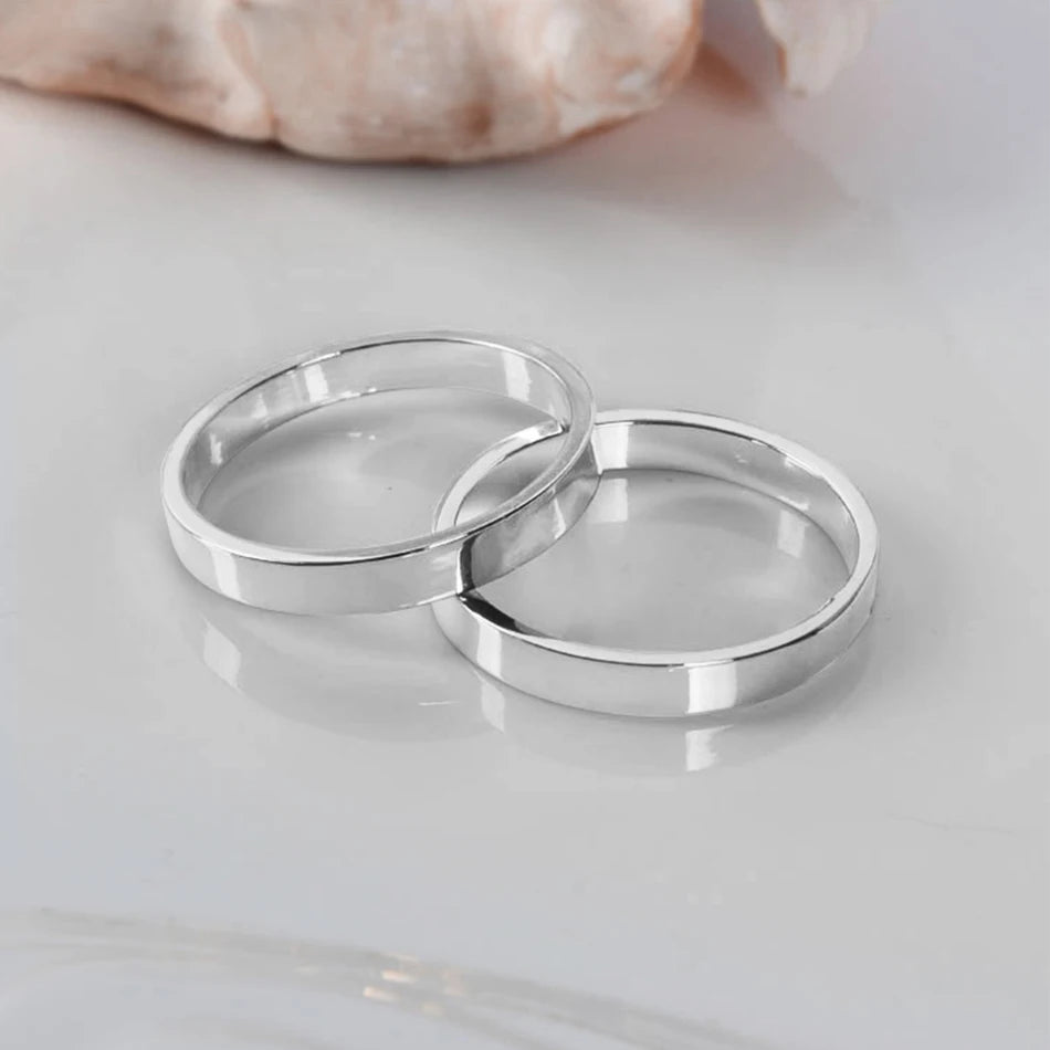 Minimalist Gold & Silver Napkin Rings – Set of 4