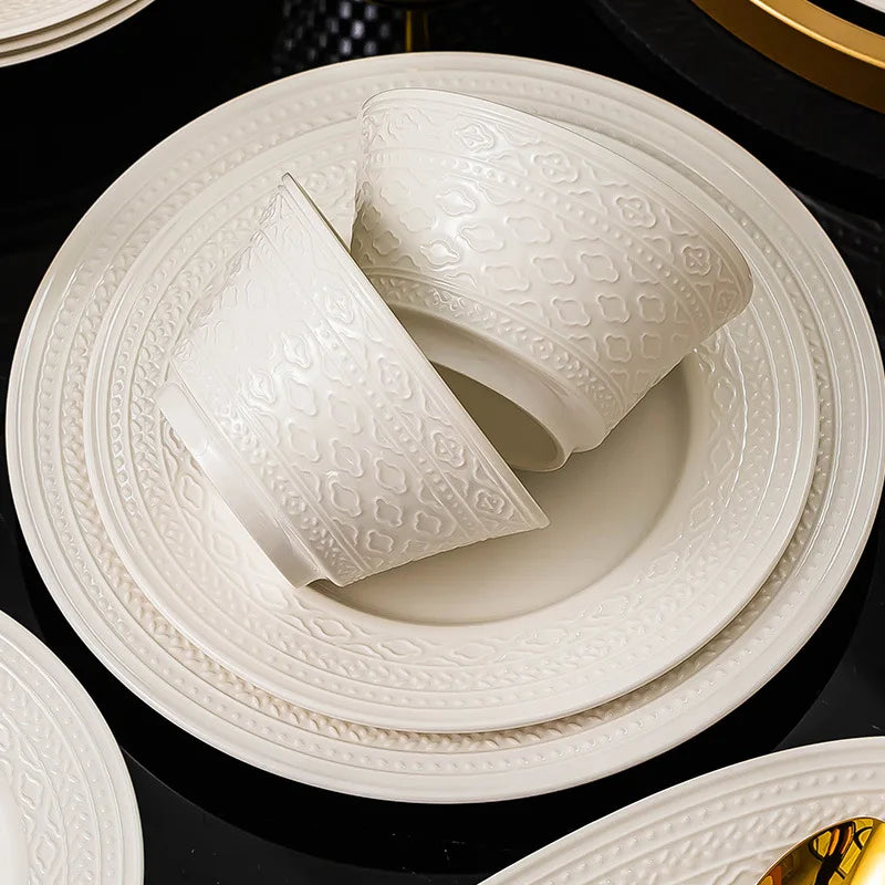 Blanc Élégant Dinner Set